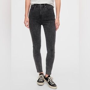 Gap Sky High Rise True Skinny Jeans with Washwell